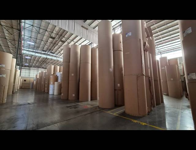 7,740M² WAREHOUSE TO LET IN ISANDO